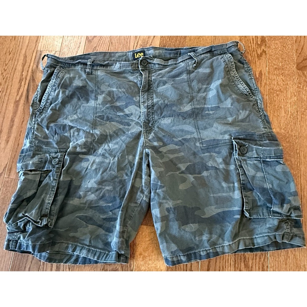 Lee Camo Cargo Shorts Men Size 44 Green Black Brown Utility Hiking 10" Inseam